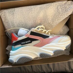New Steve Madden multi color sneakers